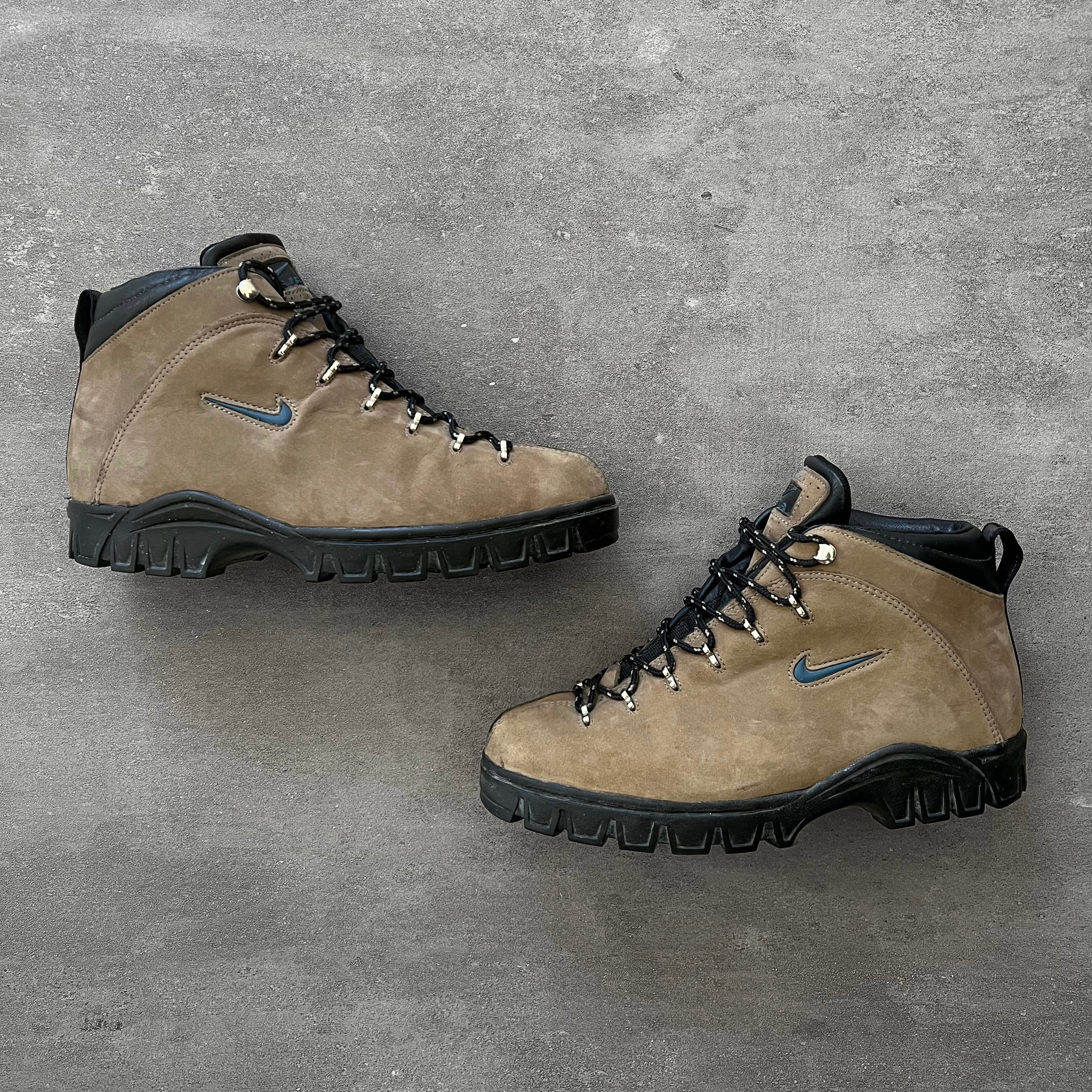 nike backpacking boots 1998 Nike ACG Hiking Boots