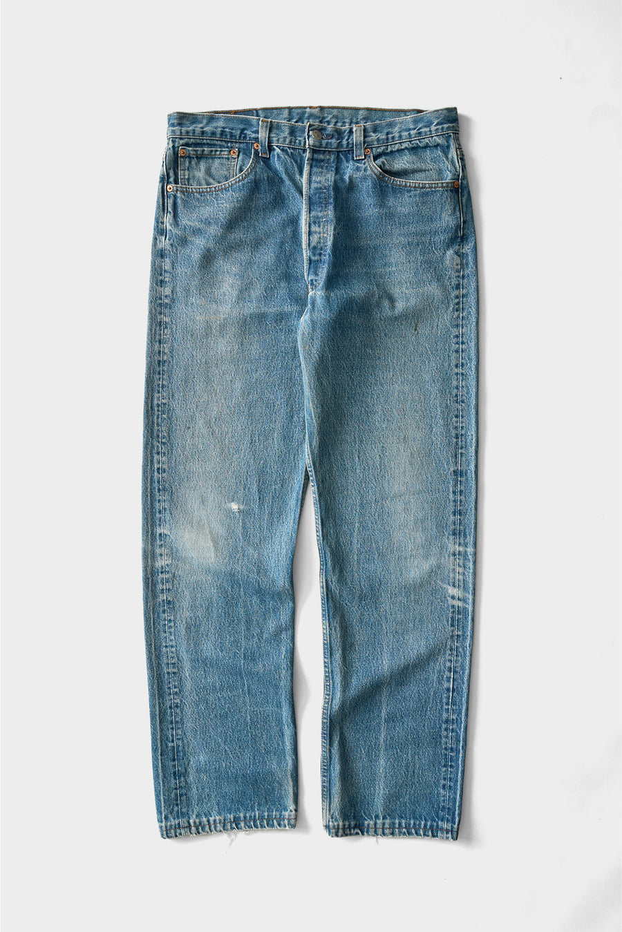 1990s Levi's 501xx Faded Blue Jeans 34