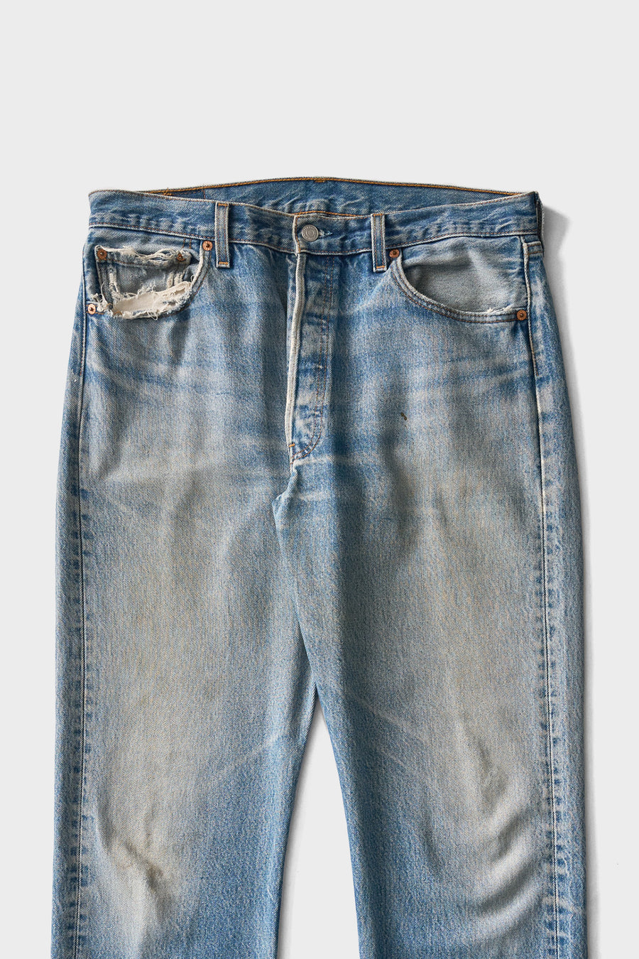 1990s Levi's 501xx Faded Blue Dirty Wash Jeans 35