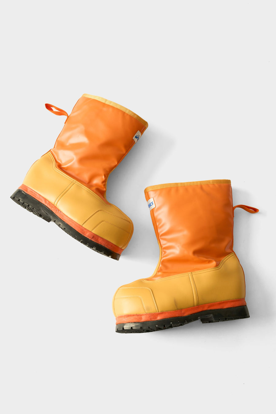 2010s Asics W-DX 2 Arctic Boots