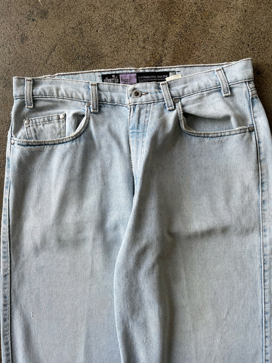 1990s Levi's Silvertab Baggy Jorts 34