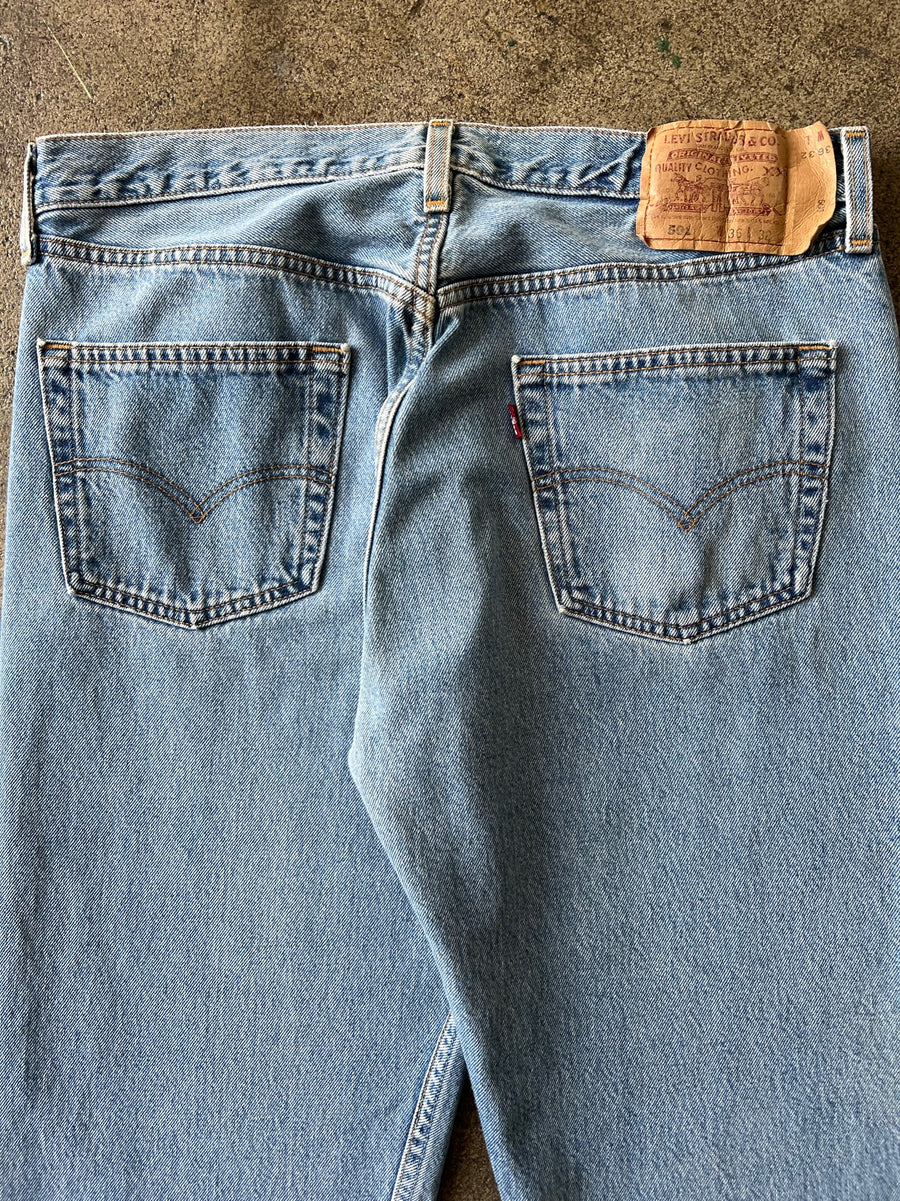 1990s Levi's 501 Blue Wash Jeans 34