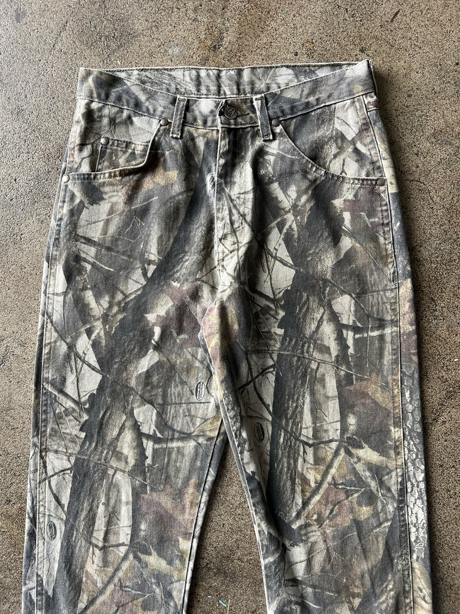 1990s Wrangler Real Tree Camo Jeans 30