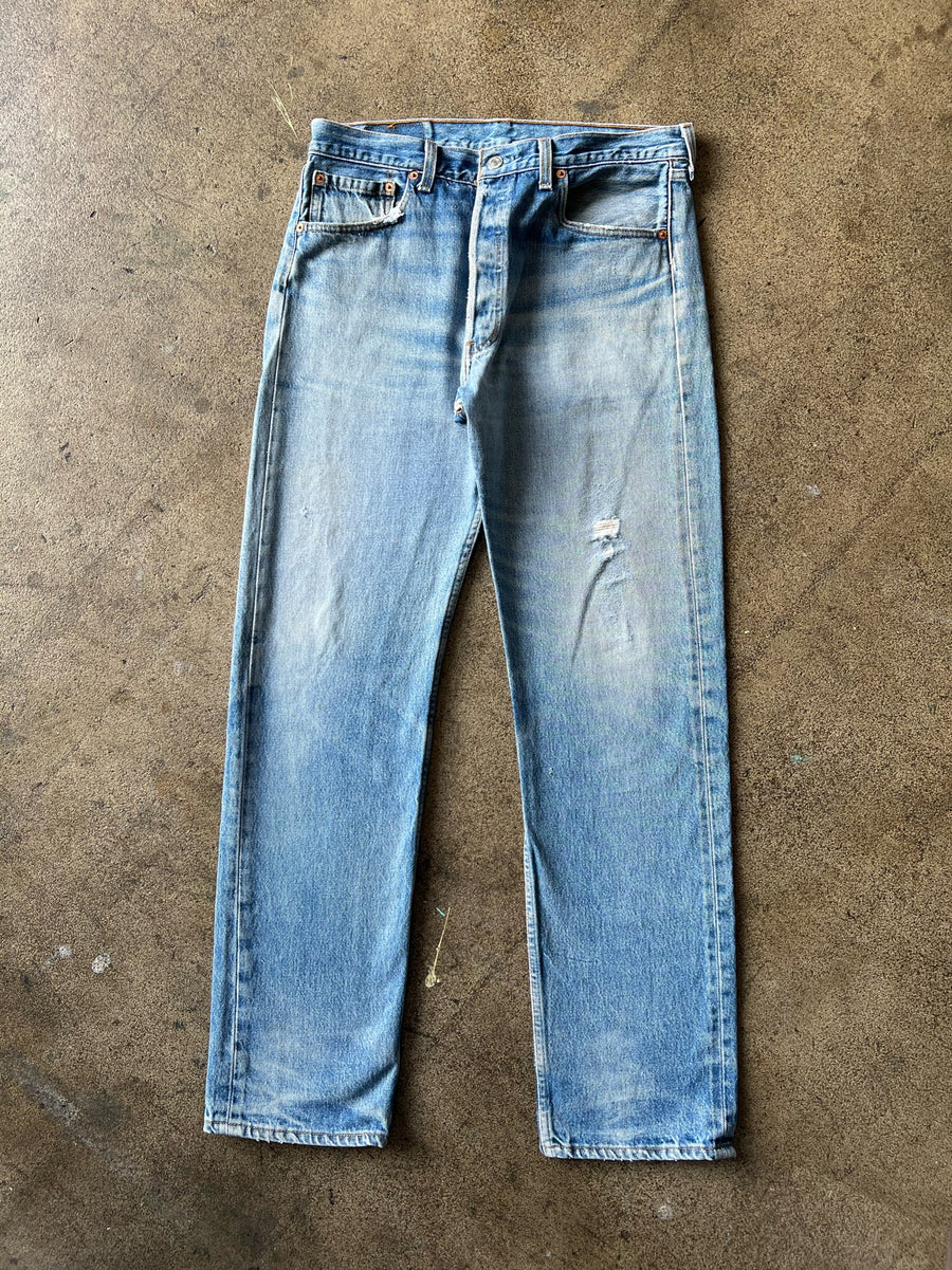 1990s Levi's 501xx Light Wash Jeans 34