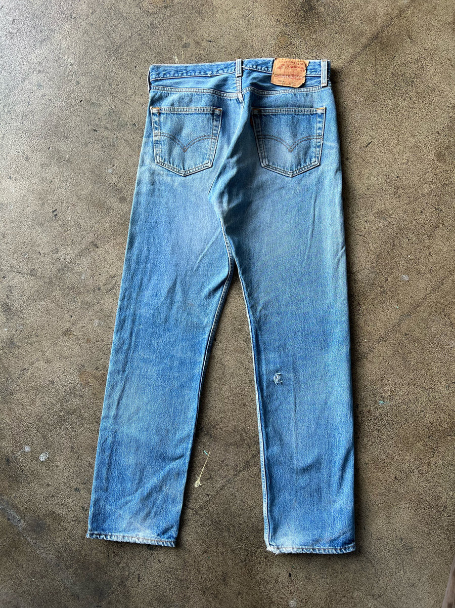 1990s Levi's 501xx Light Wash Jeans 34