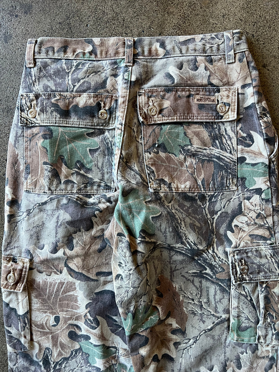 1990s Wrangler Real Tree Camo Cargo Pants 30