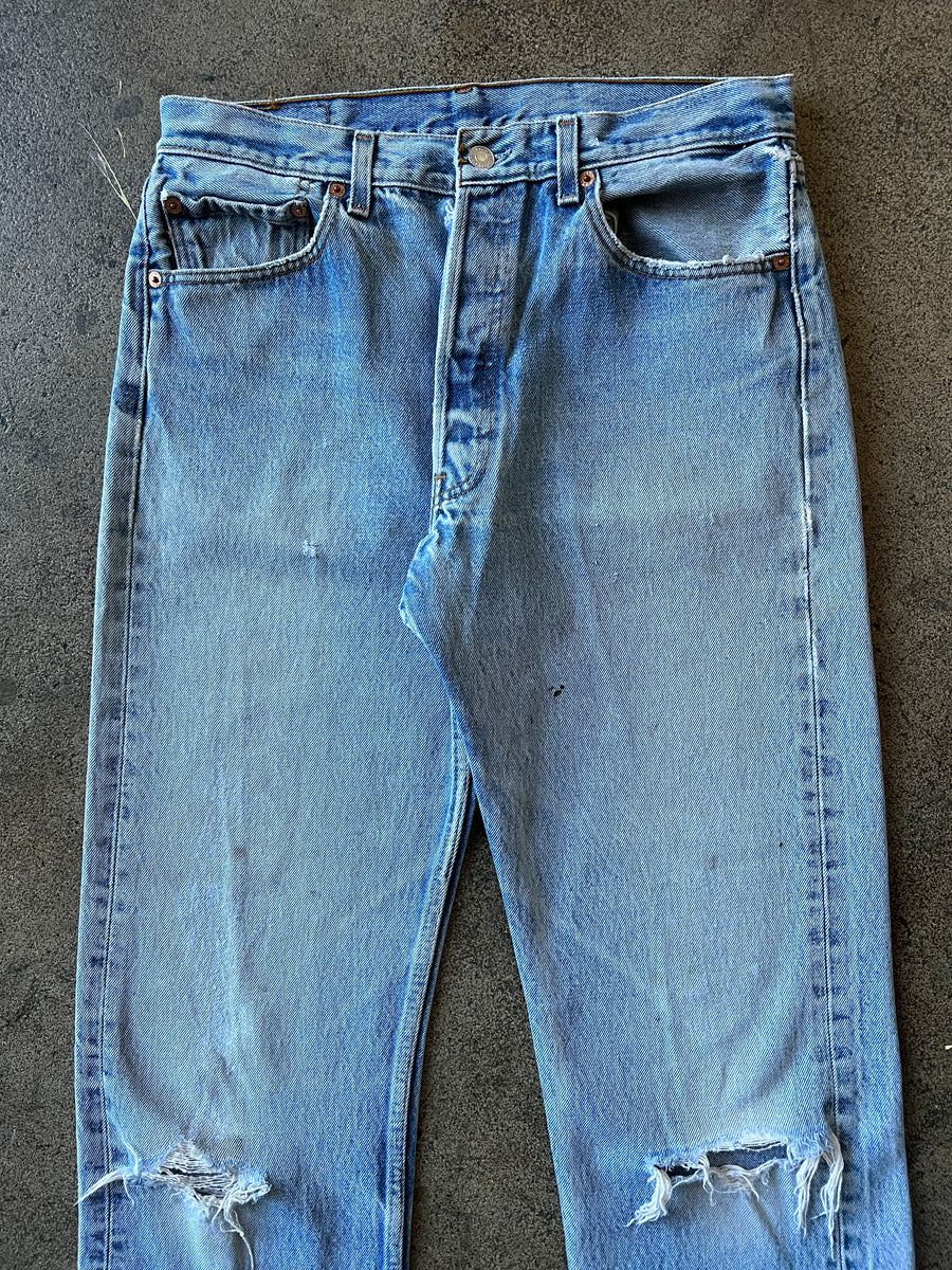 2000s Levi's 501 Distressed Jeans 31