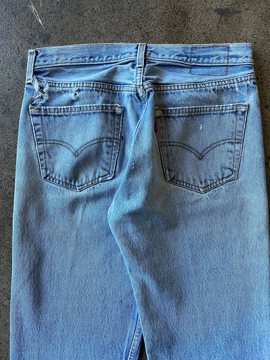 2000s Levi's 501 Distressed Jeans 31