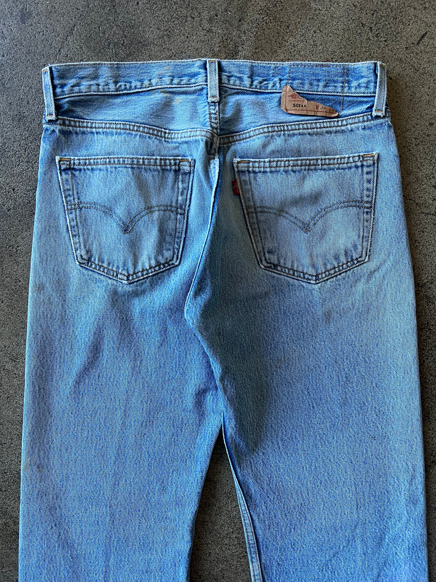 2000s Levi's 501 Distressed Jeans 33