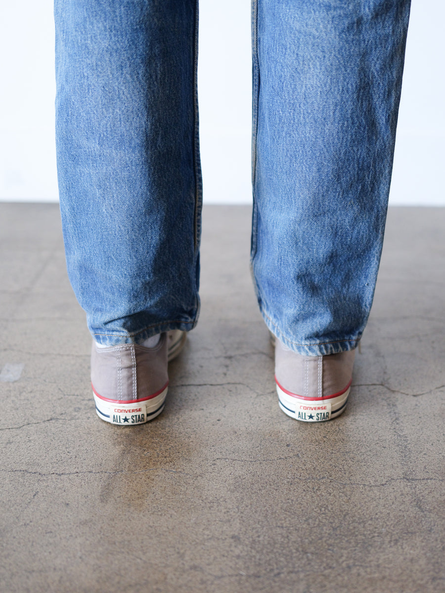 2000s Converse Low Top Chucks Size 12