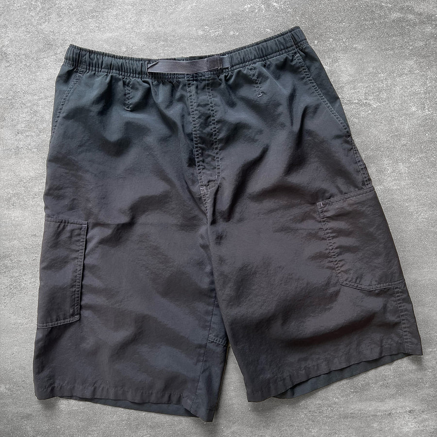 2000s Nike ACG Cargo Shorts 32