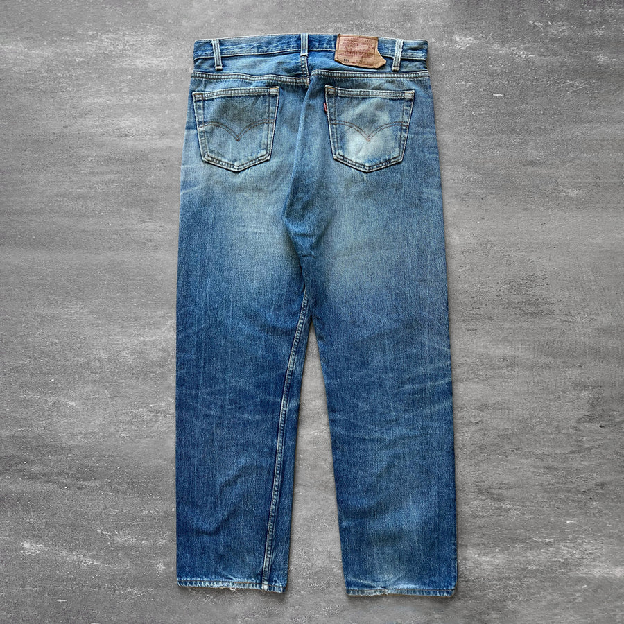 1990s Levi's 501 Jeans 35