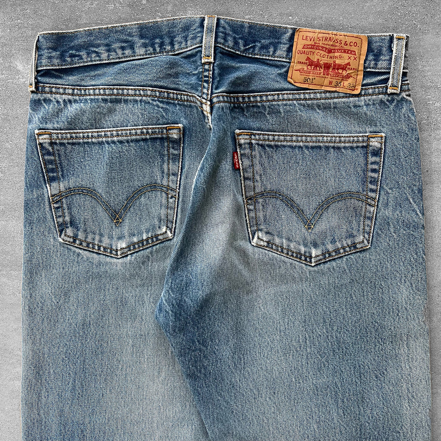 2000s Levi's 501 Jeans Distressed 33