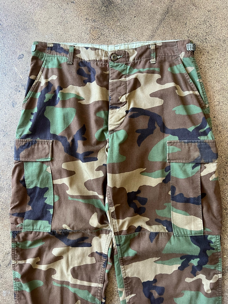 2000s Army Camo Cargo Pants Adjustable Waist