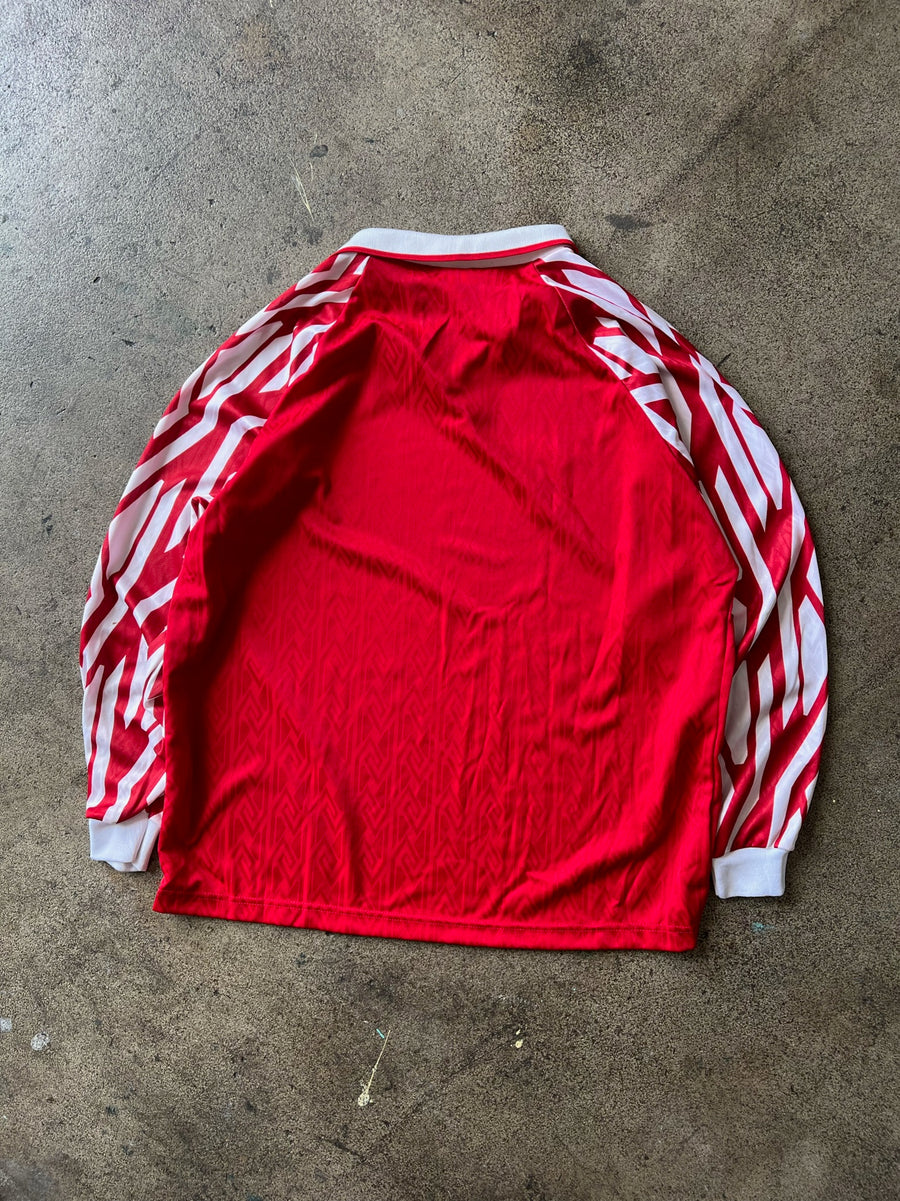 1990s Nike Red and White Soccer Goalie Jersey
