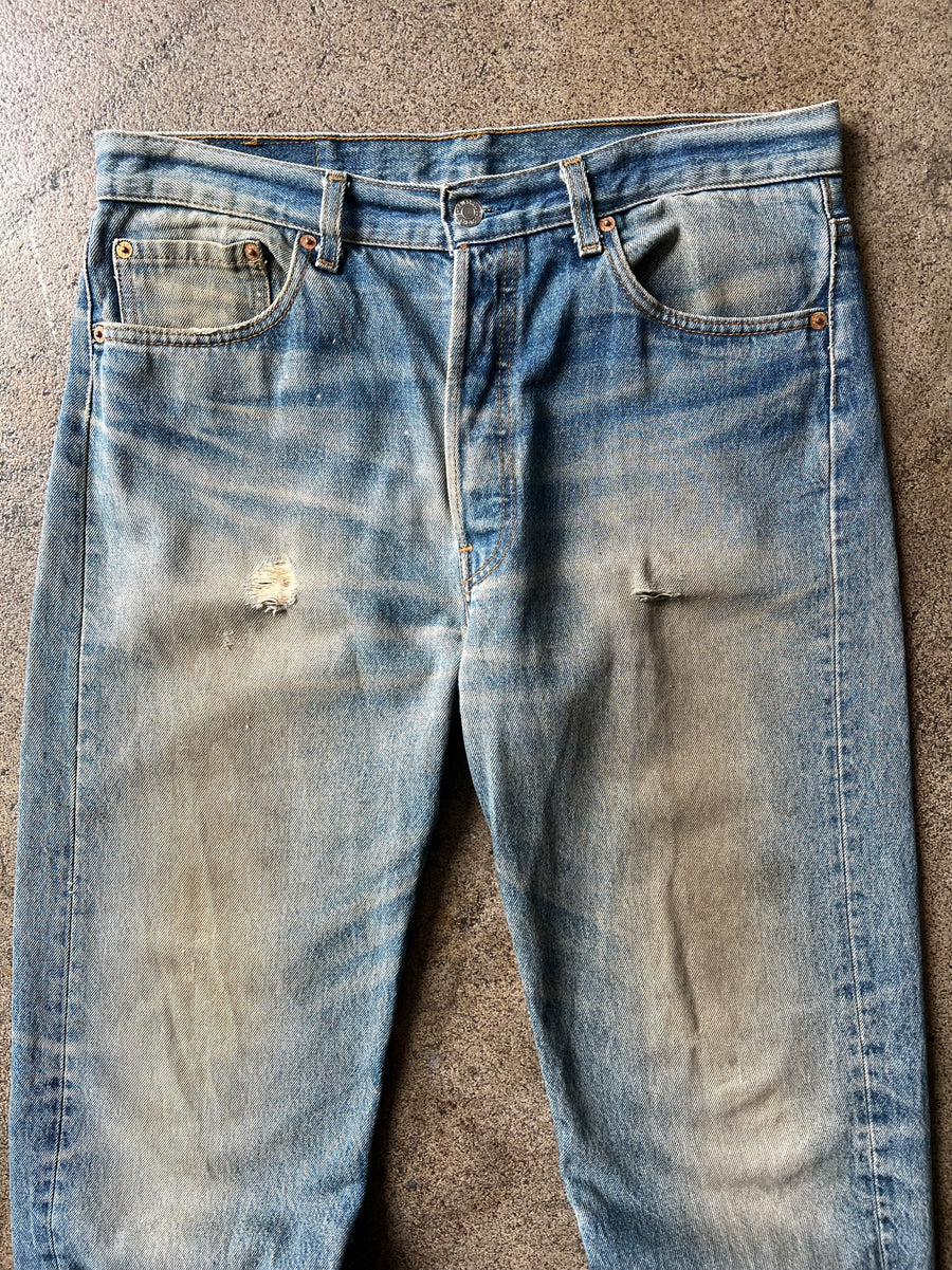 1990s Levi's 501 Dirty Wash Jeans 34