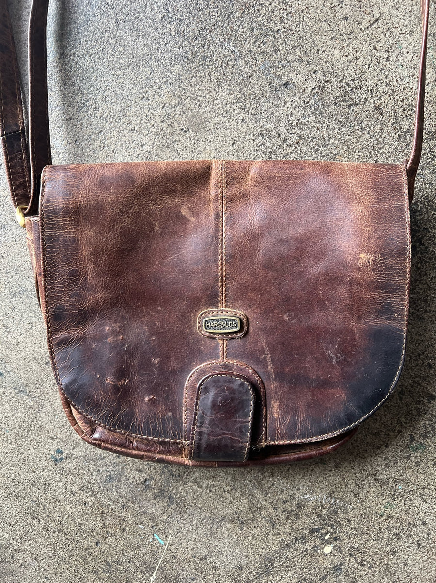 1990s Harolds Faded Brown Leather Purse