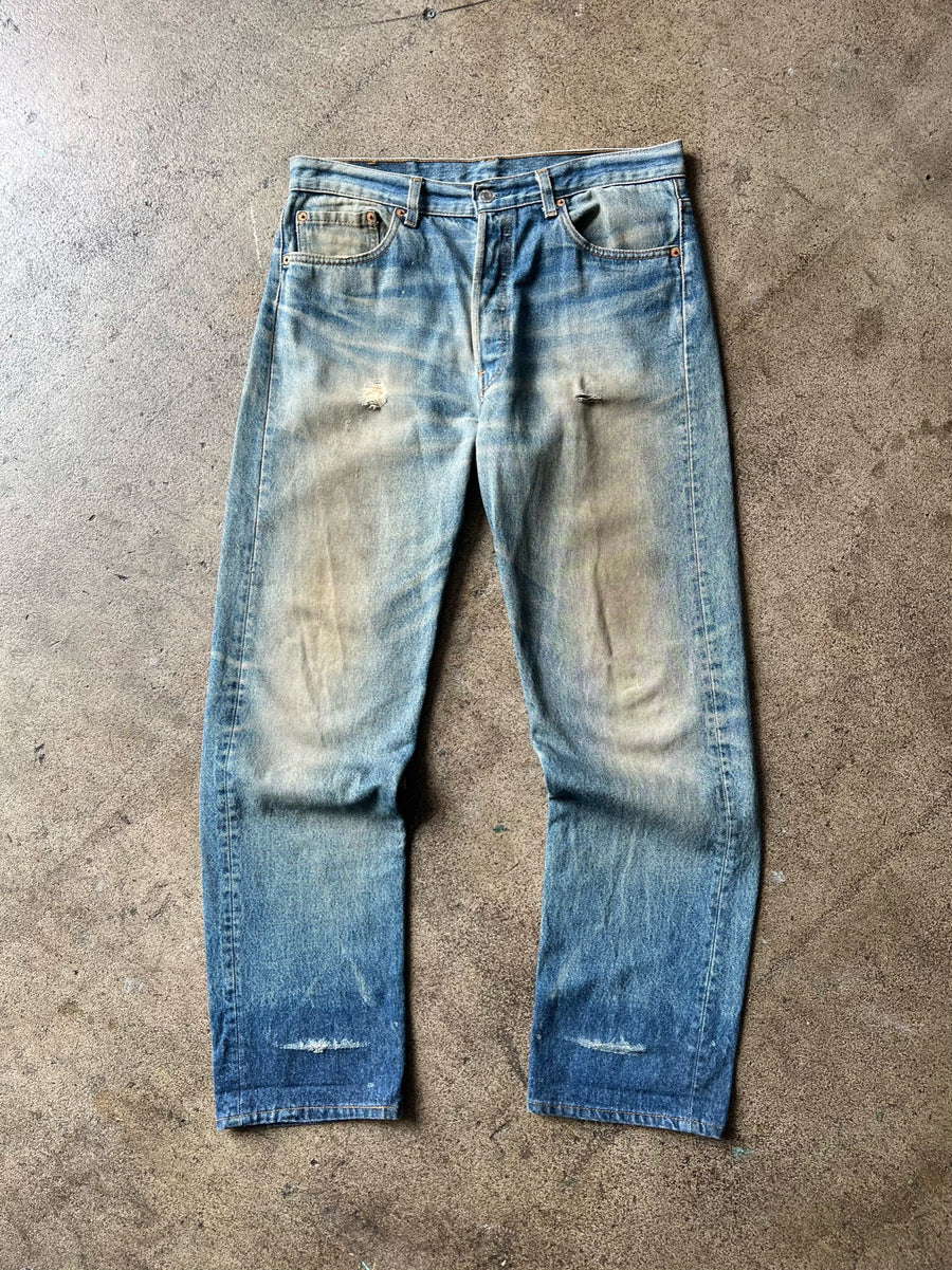 1990s Levi's 501 Dirty Wash Jeans 34