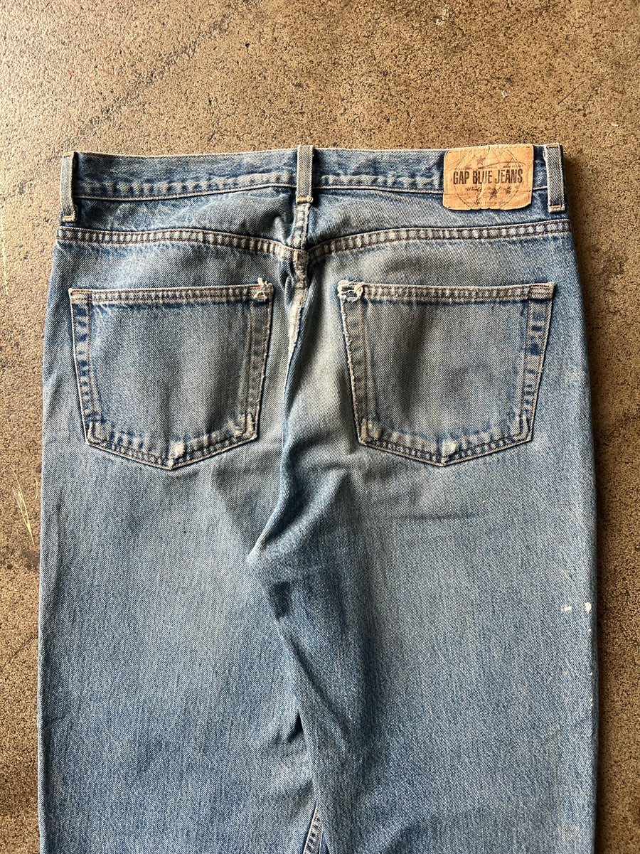 2000s Gap Dirty Wash Jeans 34