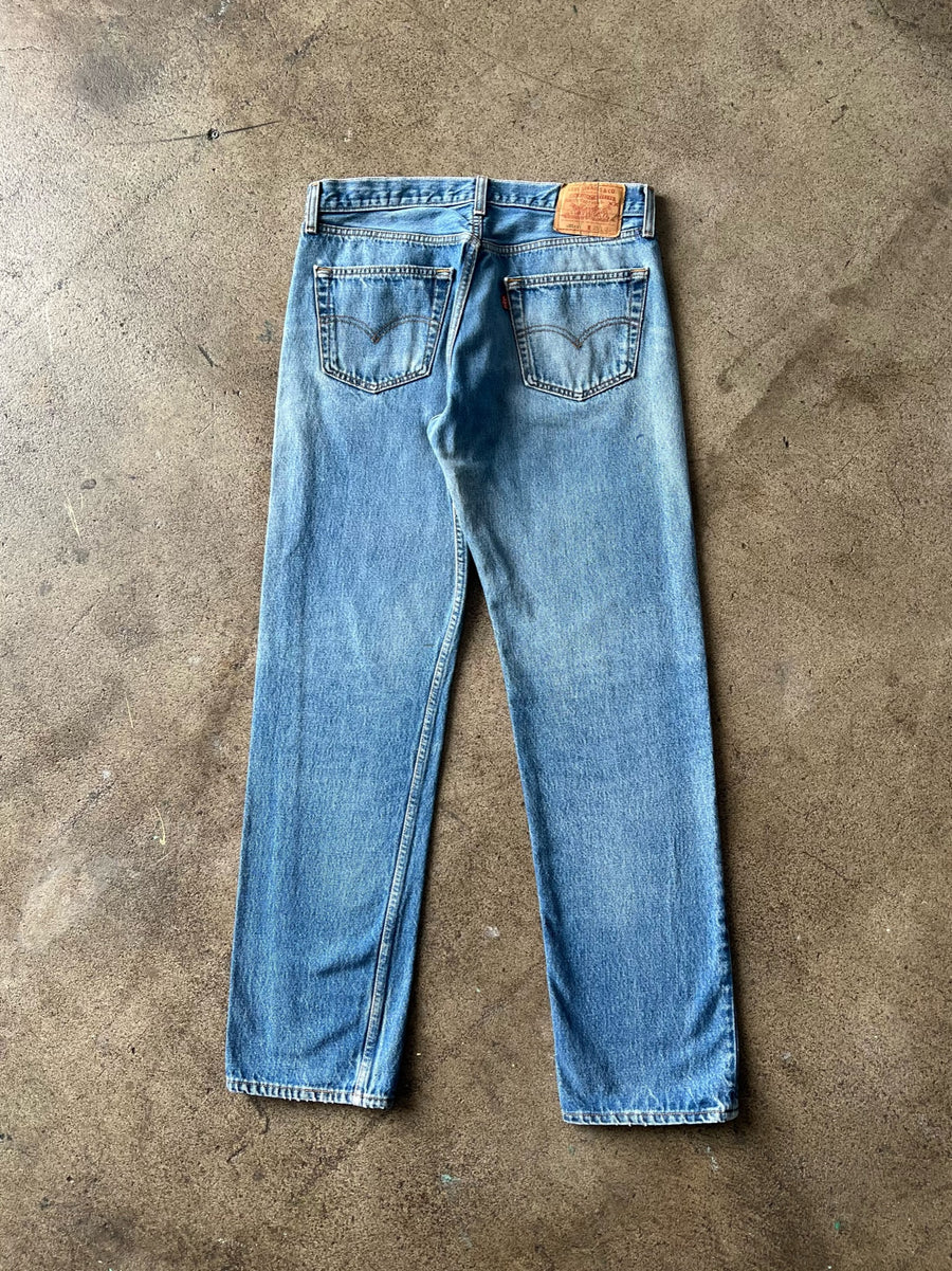 1990s Levi's 501xx Faded Blue Jeans 31