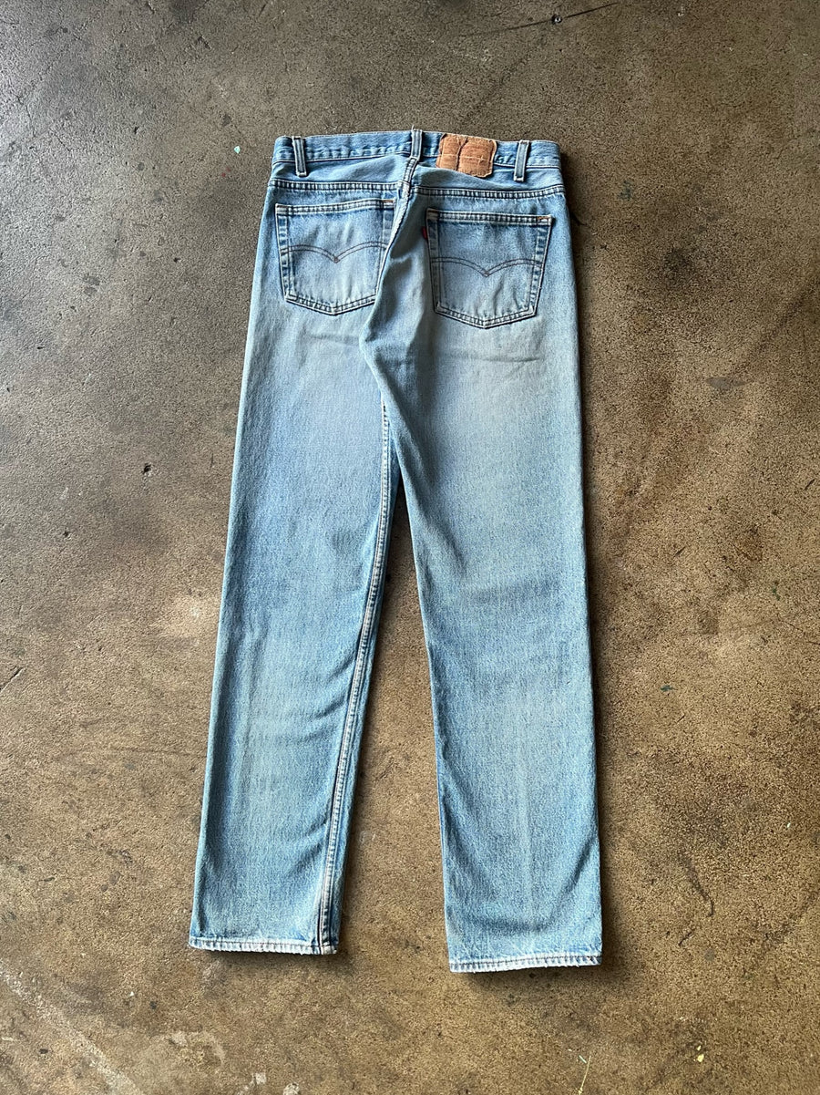 1990s Levi's 501 Distressed + Faded Jeans 31