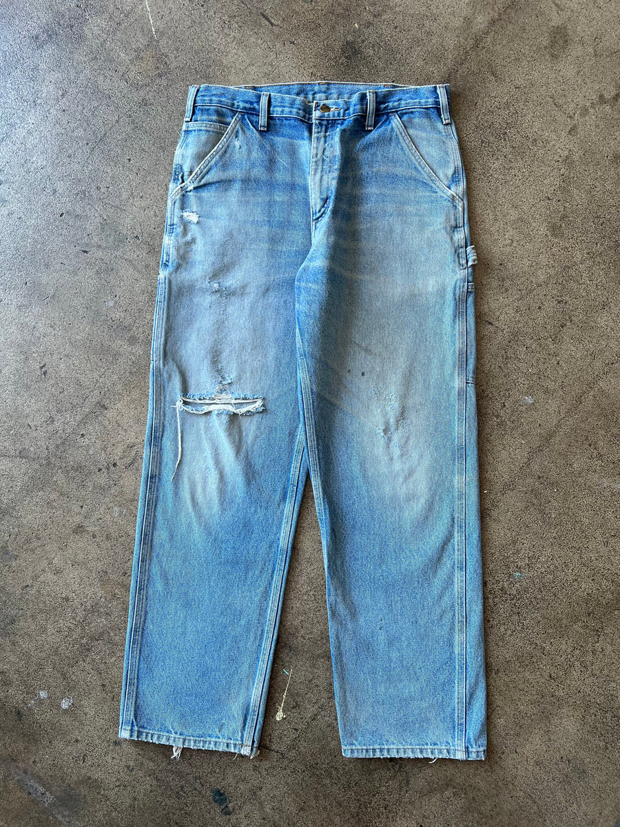 2000s Carhartt Faded + Distressed Jeans 34