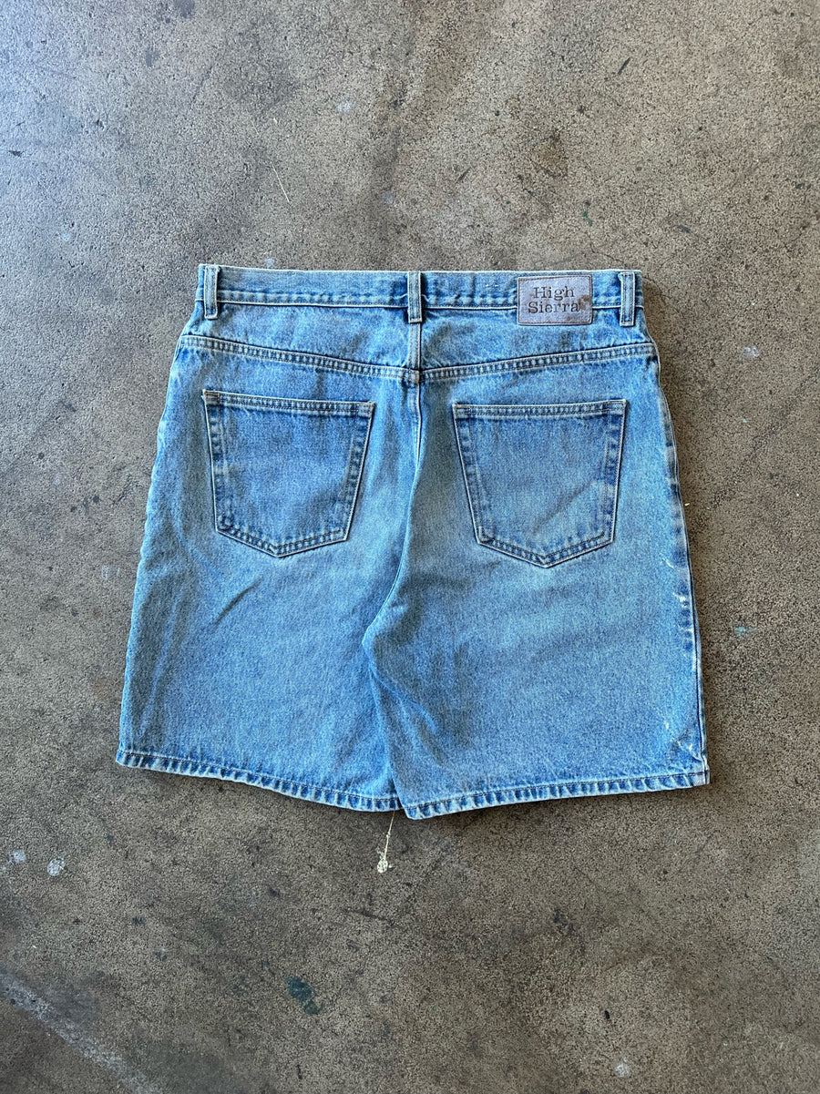 2000s High Sierra Faded Jorts 35