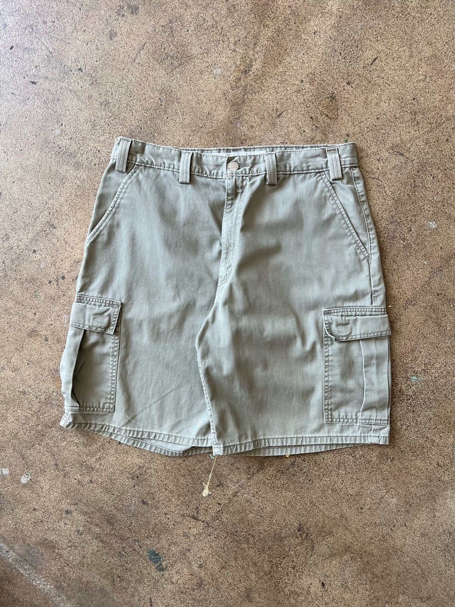 1990s Levi's Silvertab Cargo Shorts 35