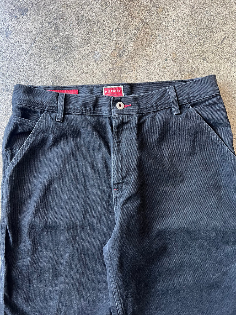 2000s Hilfiger Black Carpenter Jorts 35