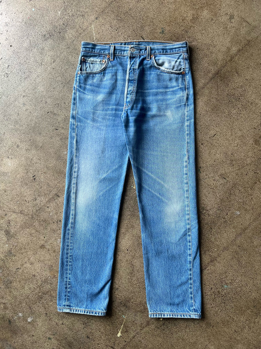 2000s Levi's 501 Faded Blue Jeans 33