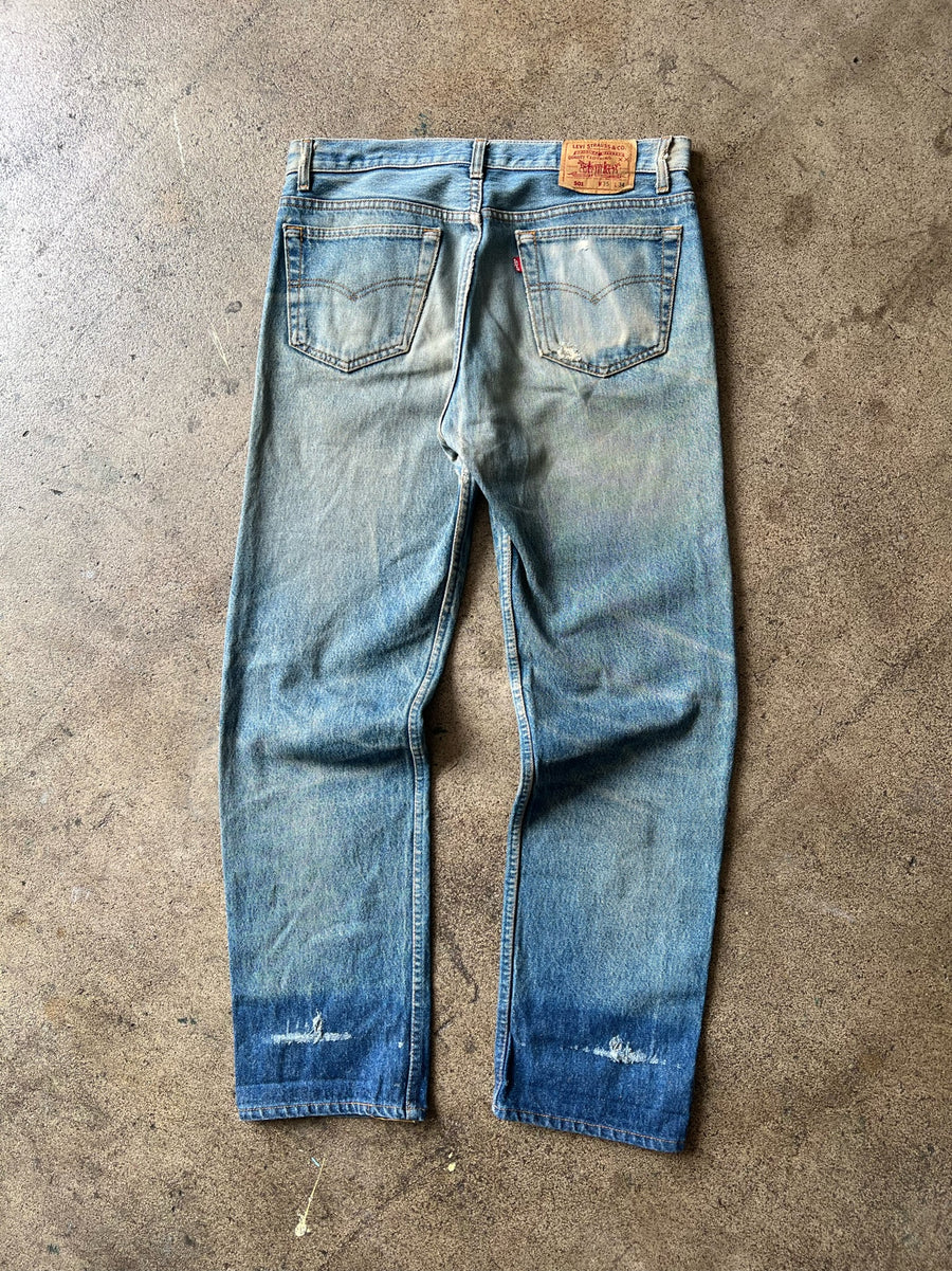 1990s Levi's 501 Dirty Wash Jeans 34