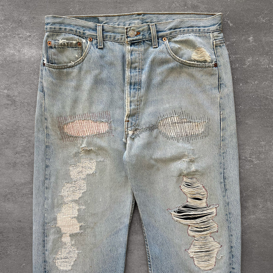 1990s Levi's 501 Jeans Light Wash Repairs 34