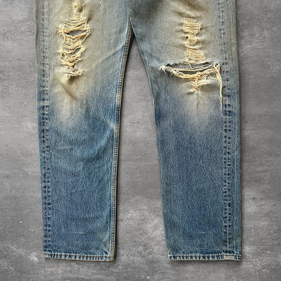 1990s Levi's 501xx Jeans Thrashed 32