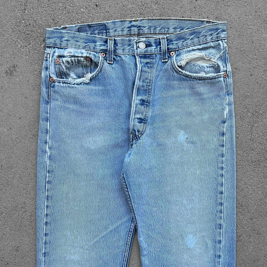 1990s Levi's 501xx Jeans Light Wash 33 x 30